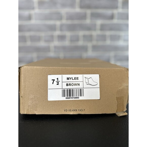 Journee Collection Womens Brown Mylee Pull On Wedge Booties Size 7.5M - Picture 11 of 11